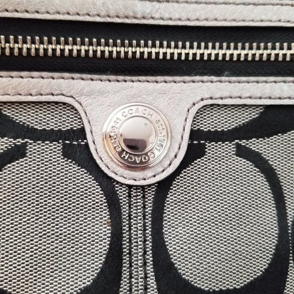 Coach Signature Purse Bag in Black with blue lining, authentic coach purse - Picture 5 of 8